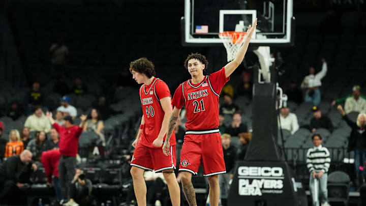Nov 25, 2025; Las Vegas, Nevada, USA; San Diego State State Aztecs guard Miles Byrd (21) reacts in the second half against Oregon Ducks in a 2025 Players Era Festival group play game at Michelob Ultra Arena.