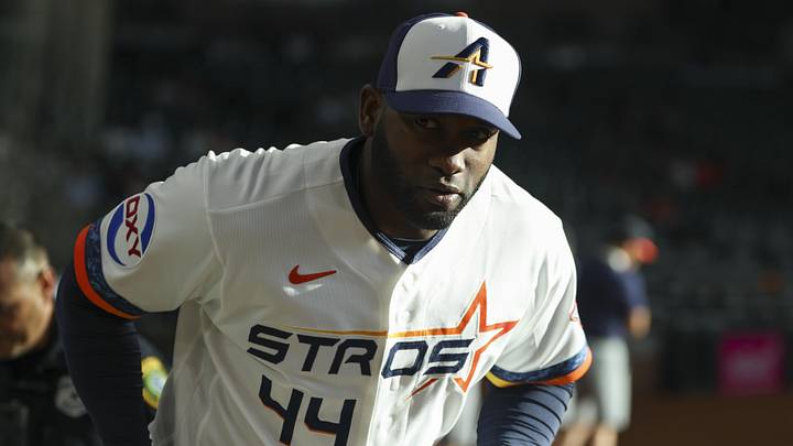 May 11, 2026; Houston, Texas, USA; Houston Astros designated hitter Yordan Alvarez (44) jogs onto the field before the game against the Seattle Mariners at Daikin Park. Mandatory Credit: Troy Taormina-Imagn Images May 11, 2026; Houston, Texas, USA; Houston Astros designated hitter Yordan Alvarez (44) jogs onto the field before the game against the Seattle Mariners at Daikin Park. Mandatory Credit: Troy Taormina-Imagn Images