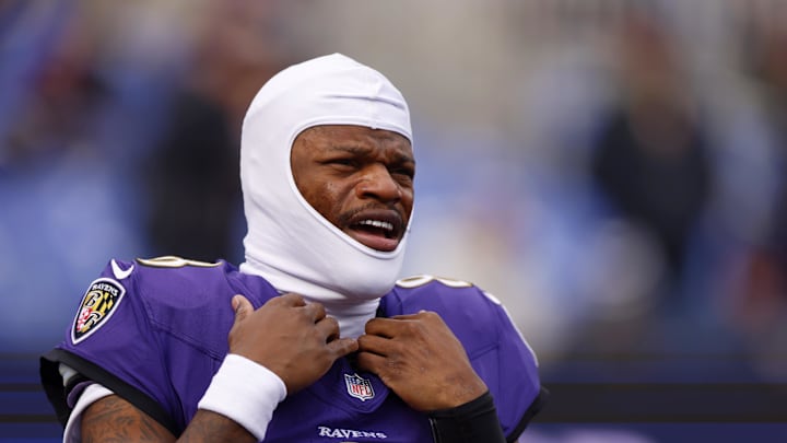 Dec 7, 2025; Baltimore, Maryland, USA; Baltimore Ravens quarterback Lamar Jackson (8) looks on during warmups before the game between the Pittsburgh Steelers and Baltimore Ravens at M&T Bank Stadium. Mandatory Credit: Peter Casey-Imagn Images Dec 7, 2025; Baltimore, Maryland, USA; Baltimore Ravens quarterback Lamar Jackson (8) looks on during warmups before the game between the Pittsburgh Steelers and Baltimore Ravens at M&T Bank Stadium. Mandatory Credit: Peter Casey-Imagn Images