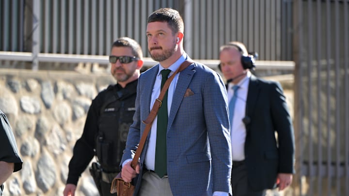 Jan 1, 2025; Pasadena, CA, USA;  Oregon Ducks head coach Dan Lanning arrives before the 2025 Rose Bowl college football quarterfinal game at Rose Bowl Stadium. Mandatory Credit: Jayne Kamin-Oncea-Imagn Images