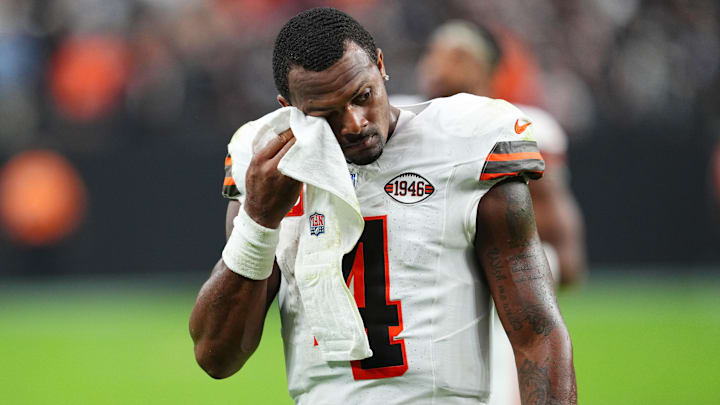 Cleveland Browns v Las Vegas Raiders