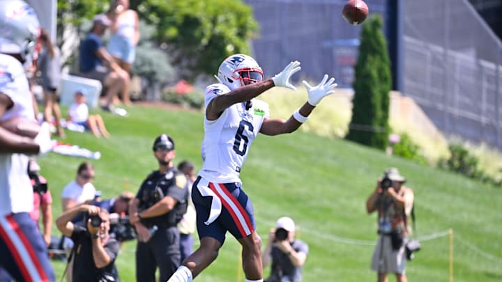 Jul 28, 2025; Foxborough, MA, USA; New England Patriots wide receiver Javon Baker (6) makes a catch during training camp at Gillette Stadium. Mandatory Credit: Eric Canha-Imagn Images