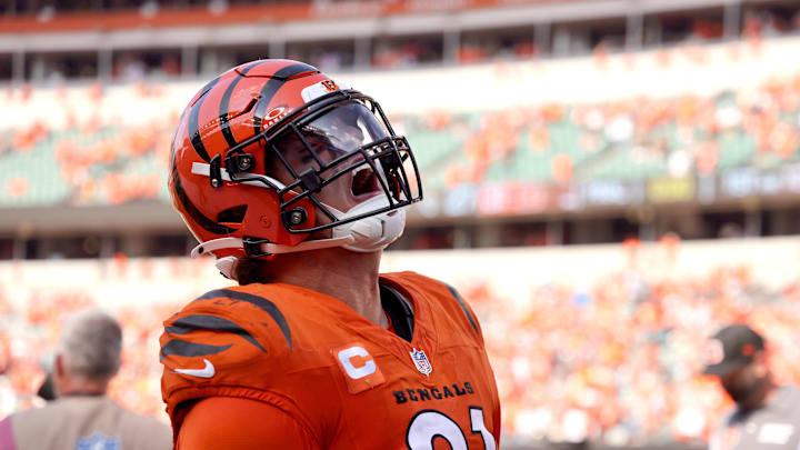 Sep 14, 2025; Cincinnati, Ohio, USA;  Cincinnati Bengals defensive end Trey Hendrickson (91) celebrates the win after the game against the Jacksonville Jaguars at Paycor Stadium. Mandatory Credit: Joseph Maiorana-Imagn Images