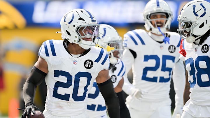 Oct 19, 2025; Inglewood, California, USA; Indianapolis Colts safety Nick Cross (20) celebrates an interception in the first half against the Los Angeles Chargers at SoFi Stadium. Mandatory Credit: Jayne Kamin-Oncea-Imagn Images Oct 19, 2025; Inglewood, California, USA; Indianapolis Colts safety Nick Cross (20) celebrates an interception in the first half against the Los Angeles Chargers at SoFi Stadium. Mandatory Credit: Jayne Kamin-Oncea-Imagn Images