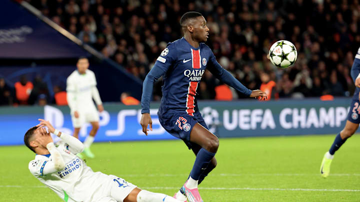 The future of a striker who cost PSG €90 million is up in the air, and it seems that Manchester United could be a solution.