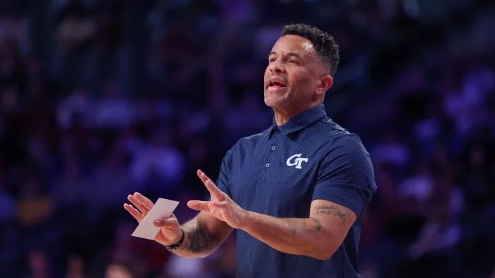 Damon Stoudamire offers two of the best rising stars in Georgia basketball, Jarvis Hayes Jr. and Chase Lumpkin. 