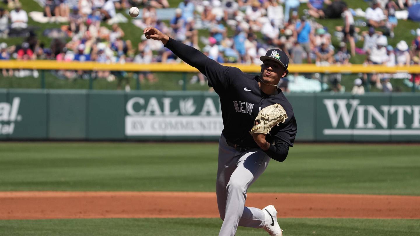 How Yankees' Flamethrower Carlos Lagrange Pitched in Triple-A Debut
