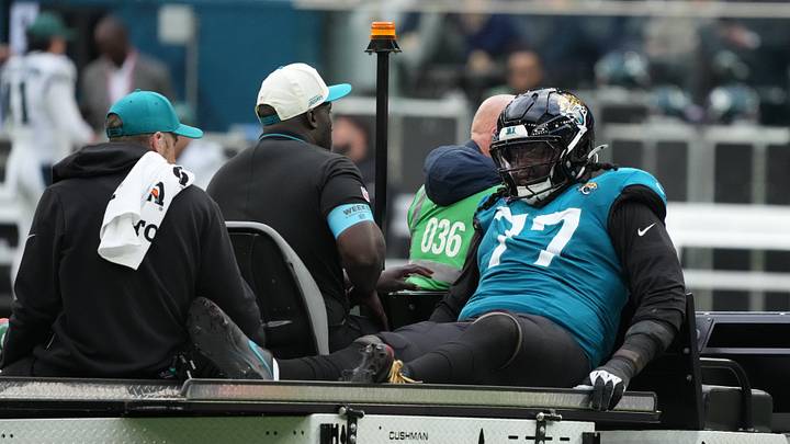 Jacksonville Jaguars offensive line Anton Harrison (77) Jacksonville Jaguars offensive line Anton Harrison (77)