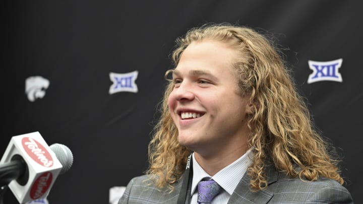 Jul 9, 2024; Las Vegas, NV, USA; Kansas State quarterback Avery Johnson speaks to the media during the Big 12 Media Days at Allegiant Stadium. Mandatory Credit: Candice Ward-USA TODAY Sports Jul 9, 2024; Las Vegas, NV, USA; Kansas State quarterback Avery Johnson speaks to the media during the Big 12 Media Days at Allegiant Stadium. Mandatory Credit: Candice Ward-USA TODAY Sports