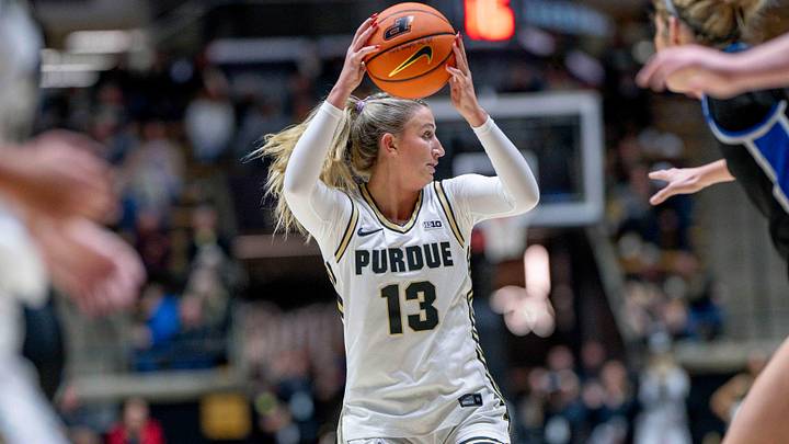 Purdue junior Saige Stahl (13) looks for a lane through traffic during a women’s basketball game. Purdue junior Saige Stahl (13) looks for a lane through traffic during a women’s basketball game.