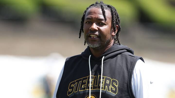Jul 30, 2026; Latrobe, PA, USA; Pittsburgh Steelers defensive coordinator Patrick Graham participates in training camp drills at Saint Vincent College. Mandatory Credit: Charles LeClaire-Imagn Images Jul 30, 2026; Latrobe, PA, USA; Pittsburgh Steelers defensive coordinator Patrick Graham participates in training camp drills at Saint Vincent College. Mandatory Credit: Charles LeClaire-Imagn Images