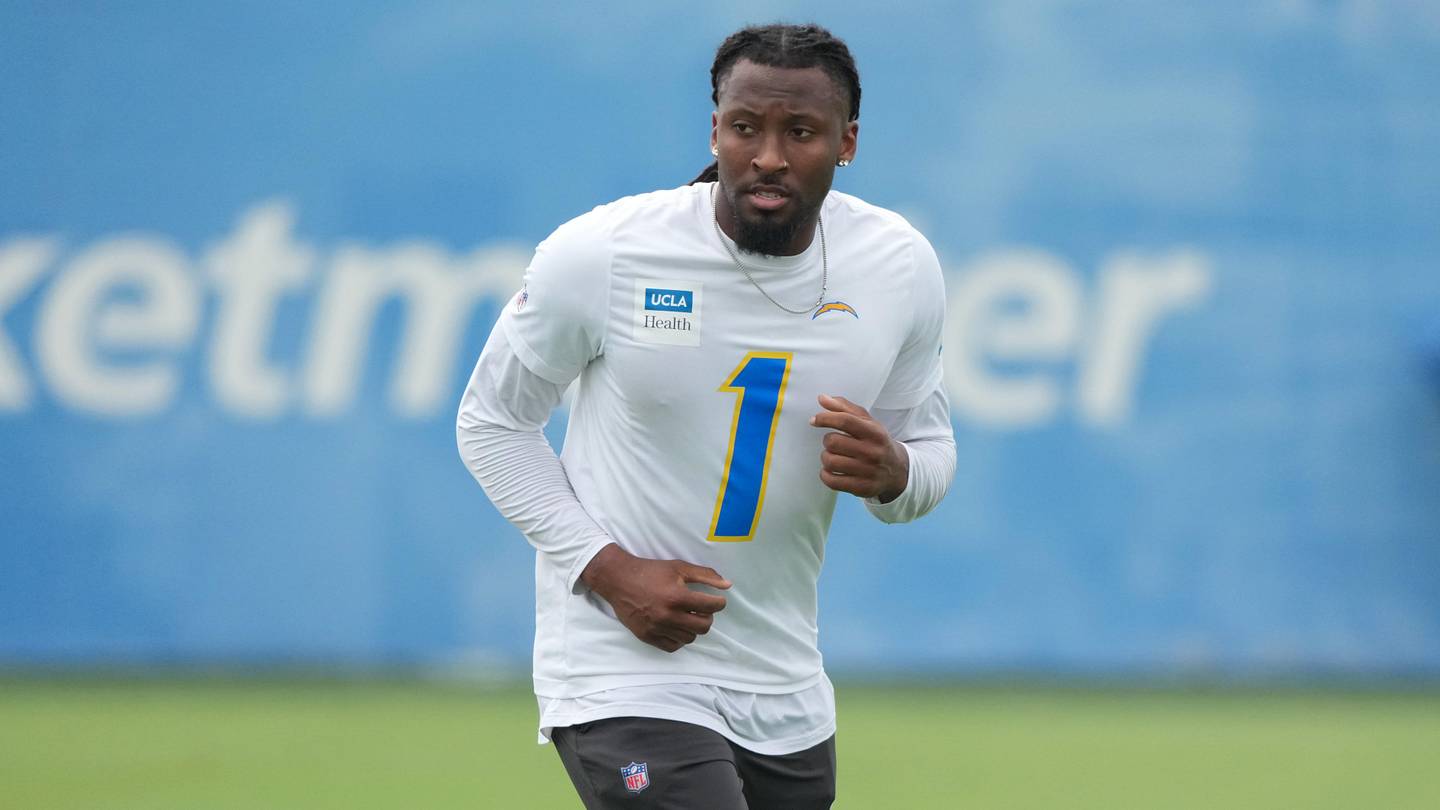 Quentin Johnston Mistake Doesn't Need Fixed, but This Chargers Re-Do is Interesting