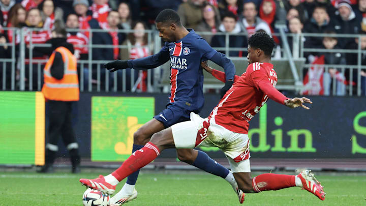 Stade Brestois 29 v Paris Saint-Germain - Ligue 1 McDonald's