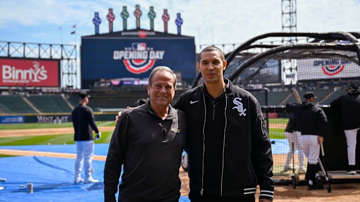 Steve Stone, John Schriffen - Detroit Tigers v Chicago White Sox