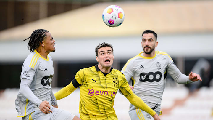 Borussia Dortmund v Standard Liege - Friendly Match