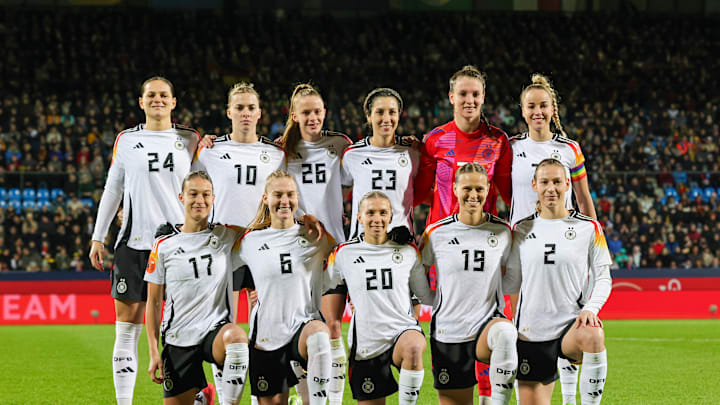 Das Nationalteam der Frauen steht wieder auf Platz drei