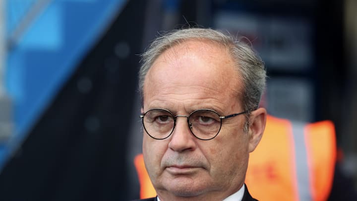 Le PSG veut acheter en Premier League. Le PSG veut acheter en Premier League.