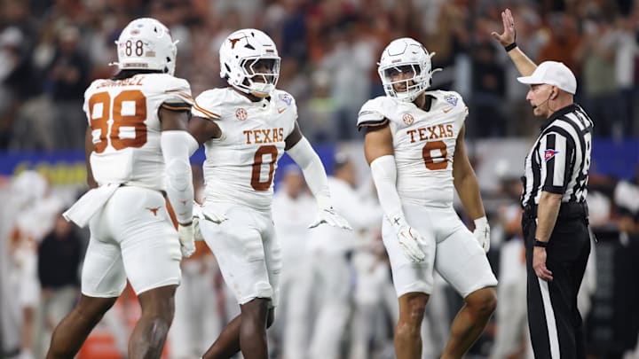 Texas Longhorns linebackers on Jan. 10, 2025 at AT&T Stadium in Arlington, Texas. Texas Longhorns linebackers on Jan. 10, 2025 at AT&T Stadium in Arlington, Texas.
