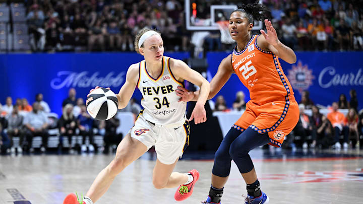 Indiana Fever v Connecticut Sun
