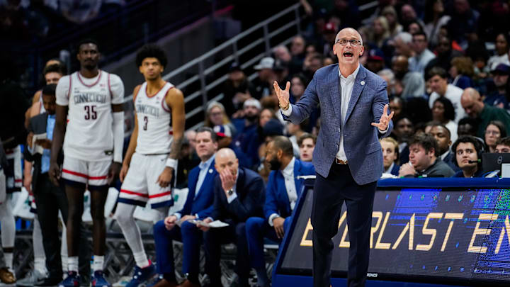 St. John's v Connecticut