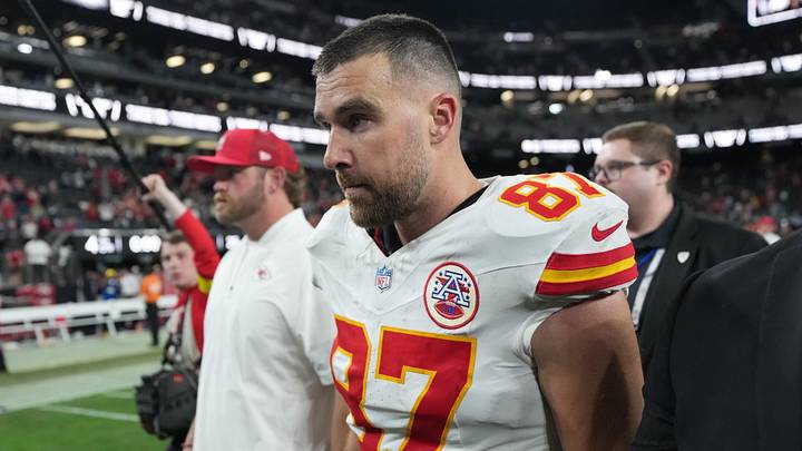 Kansas City Chiefs tight end Travis Kelce (87) Kansas City Chiefs tight end Travis Kelce (87)