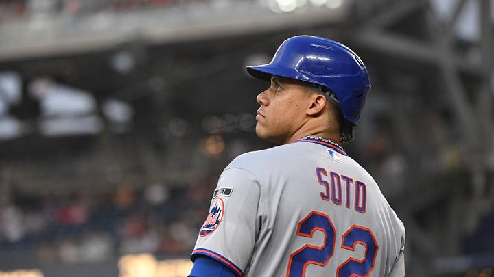 May 19, 2026; Washington, District of Columbia, USA; New York Mets right fielder Juan Soto (22) watches the ball against the Washington Nationals during the second inning at Nationals Park. Mandatory Credit: Rafael Suanes-Imagn Images May 19, 2026; Washington, District of Columbia, USA; New York Mets right fielder Juan Soto (22) watches the ball against the Washington Nationals during the second inning at Nationals Park. Mandatory Credit: Rafael Suanes-Imagn Images