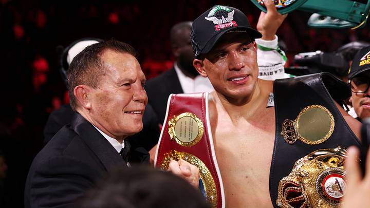 David Benavidez (right) defeated Gilberto Ramirez last weekend in his first cruiserweight fight. 