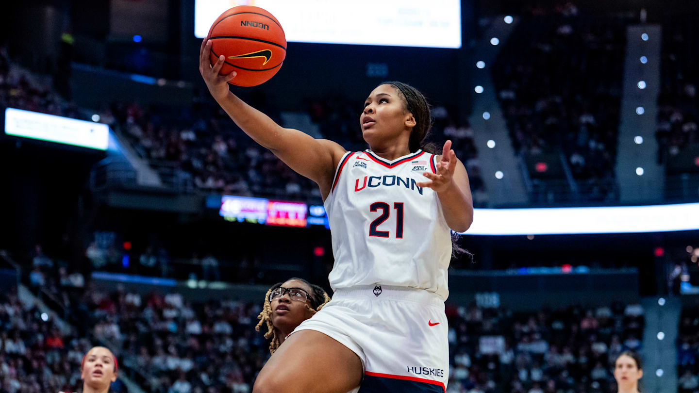 WBB rankings: Projected AP Top 25 after Duke loses to unranked West Virginia