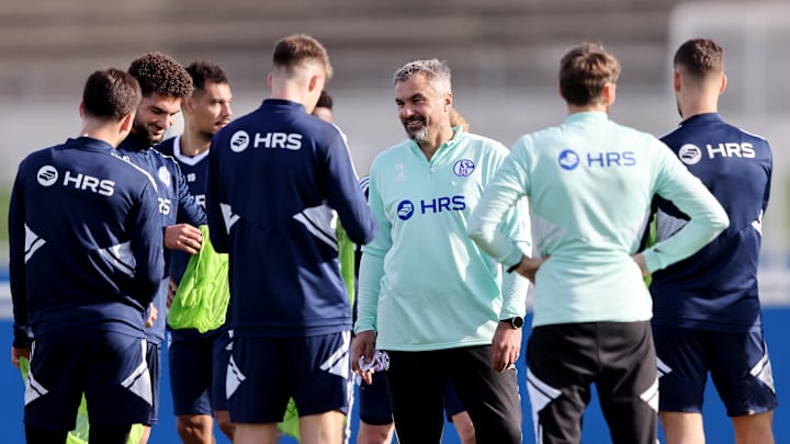 Der FC Schalke 04 beim Training Der FC Schalke 04 beim Training