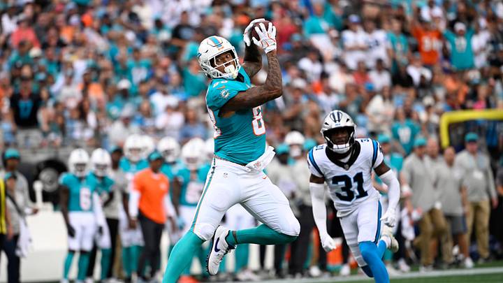Miami Dolphins tight end Darren Waller (83) catches the ball as Carolina Panthers cornerback Corey Thornton (31) defends Miami Dolphins tight end Darren Waller (83) catches the ball as Carolina Panthers cornerback Corey Thornton (31) defends