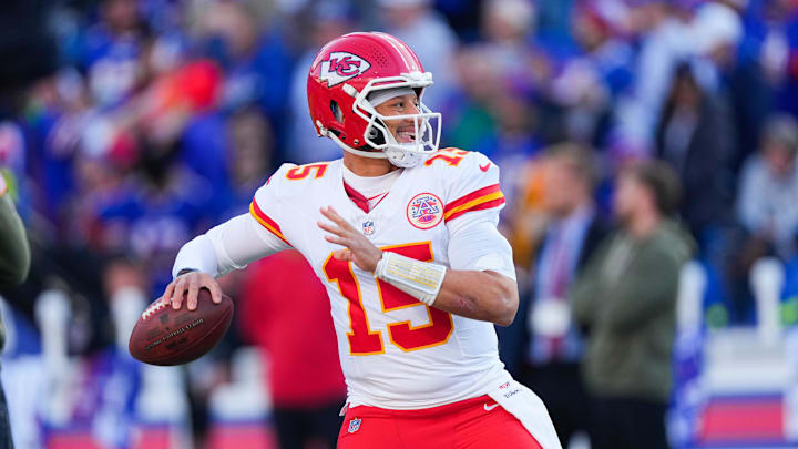 Kansas City Chiefs quarterback Patrick Mahomes (15) warms up before the game against the Buffalo Bills at Highmark Stadium. 