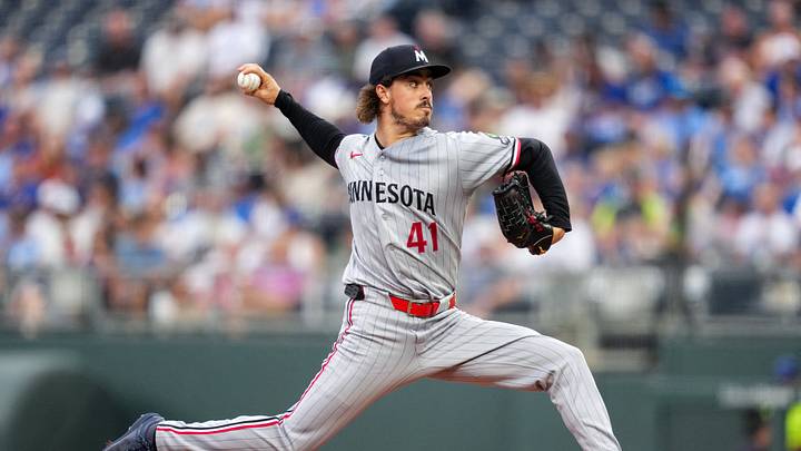 Aug 4, 2026; Kansas City, Missouri, USA; Minnesota Twins pitcher Joe Ryan (41) pitches during the first inning against the Kansas City Royals at Kauffman Stadium. Mandatory Credit: Jay Biggerstaff-Imagn Images Aug 4, 2026; Kansas City, Missouri, USA; Minnesota Twins pitcher Joe Ryan (41) pitches during the first inning against the Kansas City Royals at Kauffman Stadium. Mandatory Credit: Jay Biggerstaff-Imagn Images
