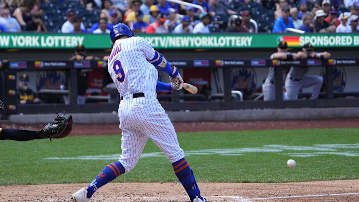 Aug 16, 2023; New York City, New York, USA; New York Mets center fielder Brandon Nimmo (9) hits an