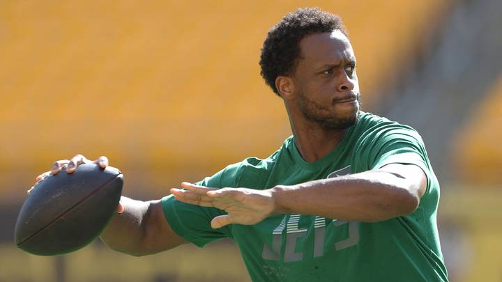 New York Jets quarterback Geno Smith is coming off an impressive preseason debut against the Pittsburgh Steelers. New York Jets quarterback Geno Smith is coming off an impressive preseason debut against the Pittsburgh Steelers.