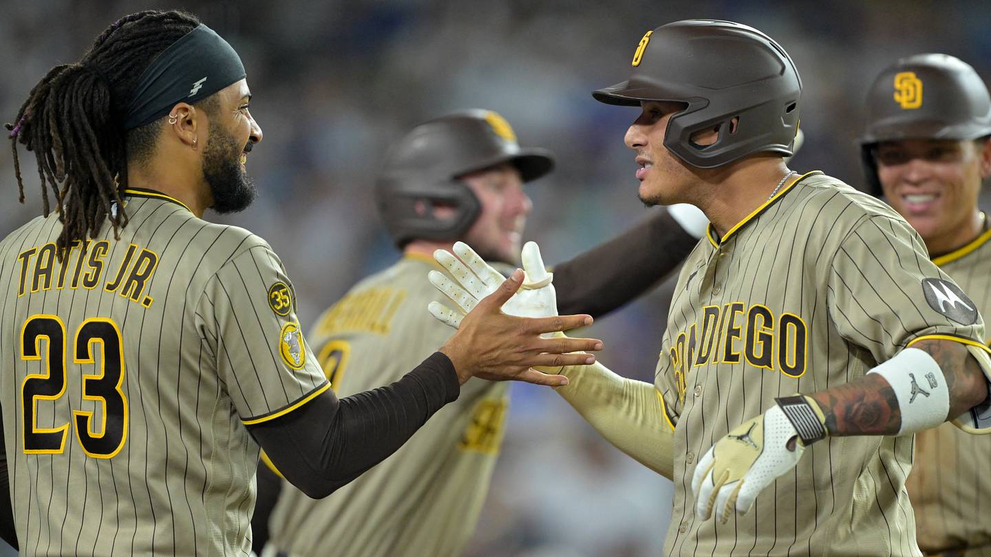 Padres Announce Starting Lineup for Massive Series Opener vs Diamondbacks