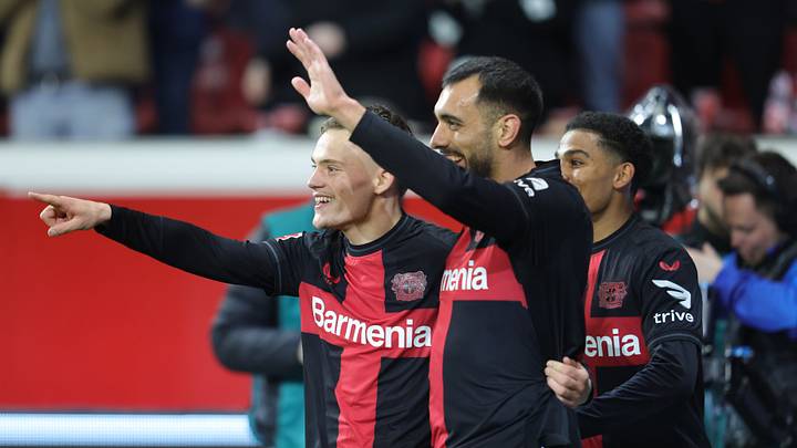 Bayer 04 Leverkusen v VfL Wolfsburg - Bundesliga Bayer 04 Leverkusen v VfL Wolfsburg - Bundesliga