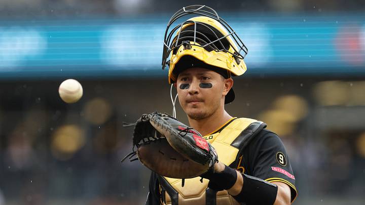 Sep 20, 2026; Pittsburgh, Pennsylvania, USA; Pittsburgh Pirates catcher Rafael Flores Jr. (43) receives a new ball from the umpire during the sixth inning against the Kansas City Royals at PNC Park. Mandatory Credit: Charles LeClaire-Imagn Images Sep 20, 2026; Pittsburgh, Pennsylvania, USA; Pittsburgh Pirates catcher Rafael Flores Jr. (43) receives a new ball from the umpire during the sixth inning against the Kansas City Royals at PNC Park. Mandatory Credit: Charles LeClaire-Imagn Images