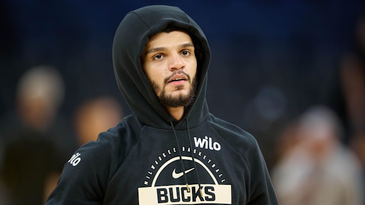 Milwaukee Bucks guard Andre Jackson Jr. (44) warms up before the game against the Golden State Warriors at Chase Center on January 7, 2026.