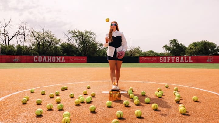 Gatorade Names Texas Commit Hannah Wells National Softball Player of the Year
