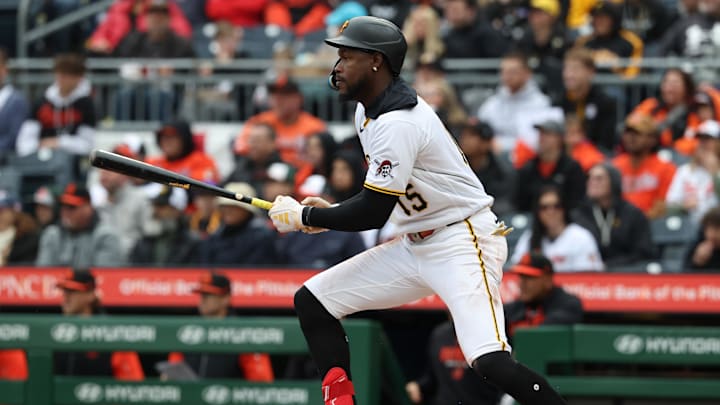 Oneil Cruz and the Pirates are home favorites against the Padres.