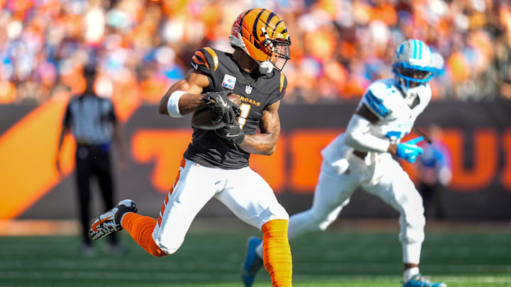 Cincinnati Bengals wide receiver Ja'Marr Chase (1) catches a pass in the second quarter of the NFL Week 5 game between the Cincinnati Bengals and the Detroit Lions at Paycor Stadium in downtown Cincinnati on Sunday, Oct. 5, 2025.