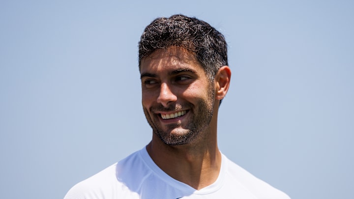Los Angeles Rams quarterback Jimmy Garoppolo (10)