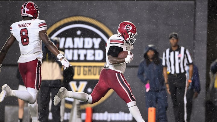 South Carolina Gamecocks running back Raheim Sanders scores a touchdown against the Vanderbilt Commodores.