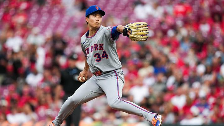 Jun 16, 2026; Cincinnati, Ohio, USA; New York Mets pitcher Kodai Senga (34) throws against the Cincinnati Reds in the first inning at Great American Ball Park. Mandatory Credit: Aaron Doster-Imagn Images Jun 16, 2026; Cincinnati, Ohio, USA; New York Mets pitcher Kodai Senga (34) throws against the Cincinnati Reds in the first inning at Great American Ball Park. Mandatory Credit: Aaron Doster-Imagn Images