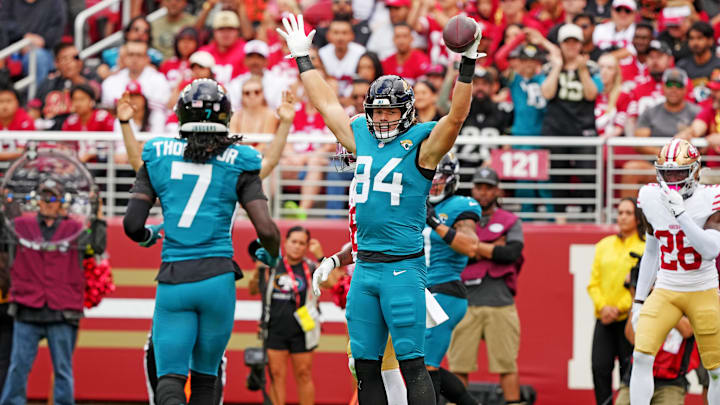 Sep 28, 2025; Santa Clara, California, USA; Jacksonville Jaguars tight end Hunter Long (84) reacts after scoring a touchdown during the second half against the San Francisco 49ers at Levi's Stadium. Mandatory Credit: Darren Yamashita-Imagn Images