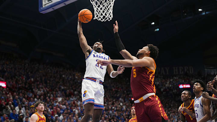 Jan 13, 2026; Lawrence, Kansas, USA; Kansas Jayhawks guard Darryn Peterson (22) attempts a dunk against Iowa State Cyclones forward Joshua Jefferson (5) during the second half at Allen Fieldhouse. Mandatory Credit: Jay Biggerstaff-Imagn Images Jan 13, 2026; Lawrence, Kansas, USA; Kansas Jayhawks guard Darryn Peterson (22) attempts a dunk against Iowa State Cyclones forward Joshua Jefferson (5) during the second half at Allen Fieldhouse. Mandatory Credit: Jay Biggerstaff-Imagn Images