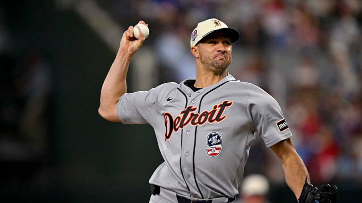 Jul 4, 2026; Arlington, Texas, USA; Detroit Tigers starting pitcher Jack Flaherty (9) pitches against the Texas Rangers during the fourth inning at Globe Life Field. Mandatory Credit: Jerome Miron-Imagn Images