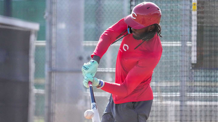 Cincinnati Reds shortstop Elly De La Cruz (44) hits a ball to the wall during live batting practice at the Cincinnati Reds Player Development Complex in Goodyear, Ariz., on Friday, Feb. 14, 2025.