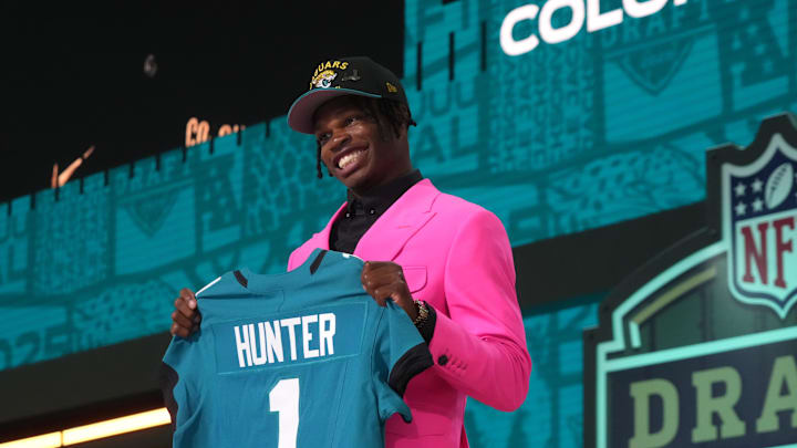 Apr 24, 2025; Green Bay, WI, USA; Colorado Buffaloes wide receiver Travis Hunter is selected by the Jacksonville Jaguars as the number two pick in the first round of the 2025 NFL Draft at Lambeau Field. Mandatory Credit: Kirby Lee-Imagn Images Apr 24, 2025; Green Bay, WI, USA; Colorado Buffaloes wide receiver Travis Hunter is selected by the Jacksonville Jaguars as the number two pick in the first round of the 2025 NFL Draft at Lambeau Field. Mandatory Credit: Kirby Lee-Imagn Images