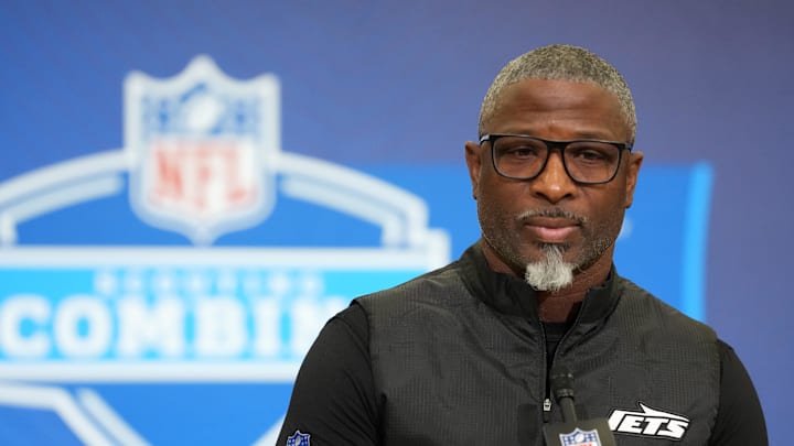 Feb 24, 2026; Indianapolis, IN, USA; New York Jets coach Aaron Glenn speaks at the NFL Scouting Combine at the Indiana Convention Center. Mandatory Credit: Kirby Lee-Imagn Images Feb 24, 2026; Indianapolis, IN, USA; New York Jets coach Aaron Glenn speaks at the NFL Scouting Combine at the Indiana Convention Center. Mandatory Credit: Kirby Lee-Imagn Images